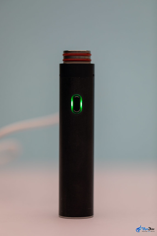 Aovape Buzzle Vape Pen on the charger